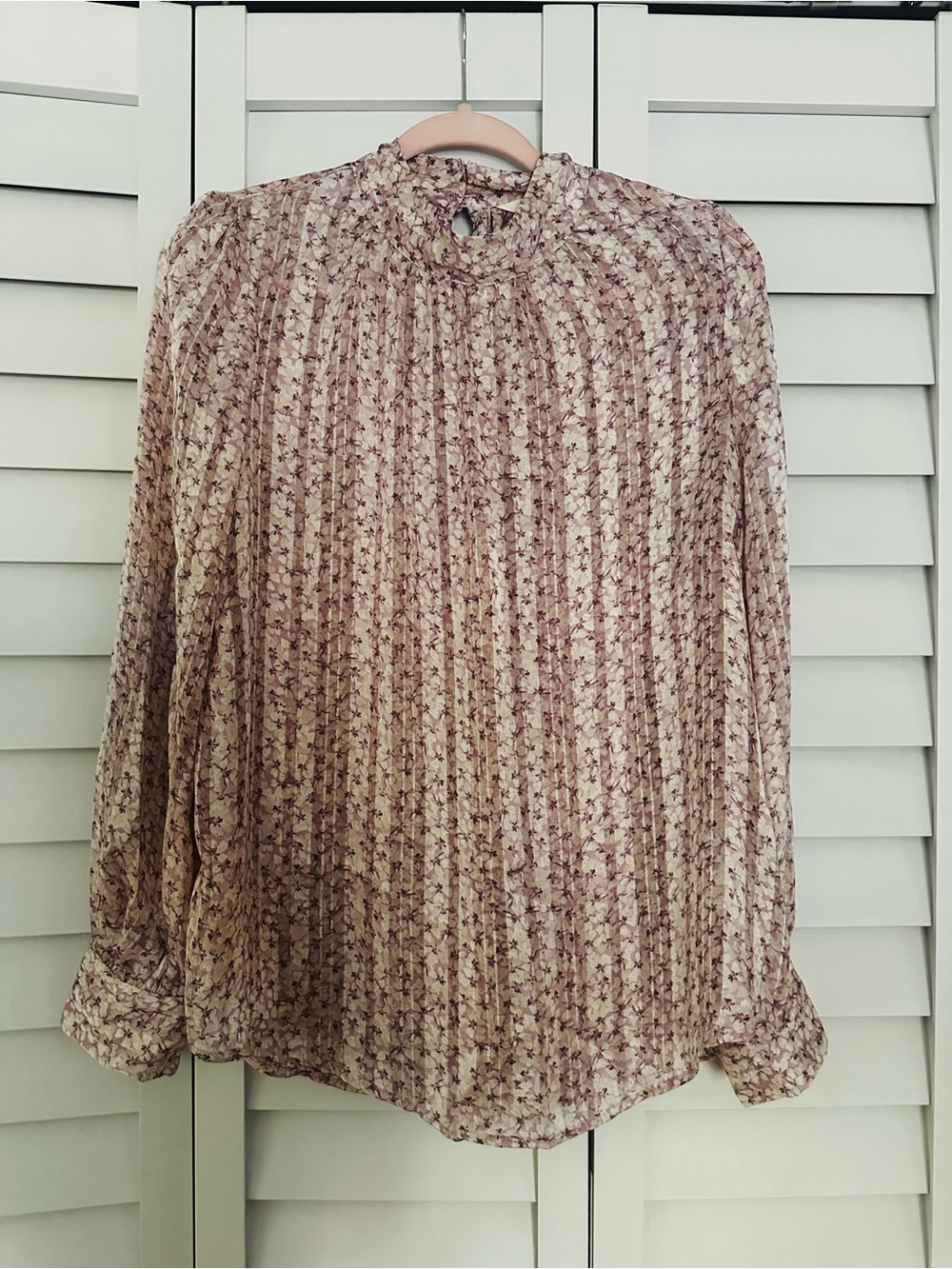 H&M Pleated Mock Neck Floral Blouse - Lavander Pink Cream